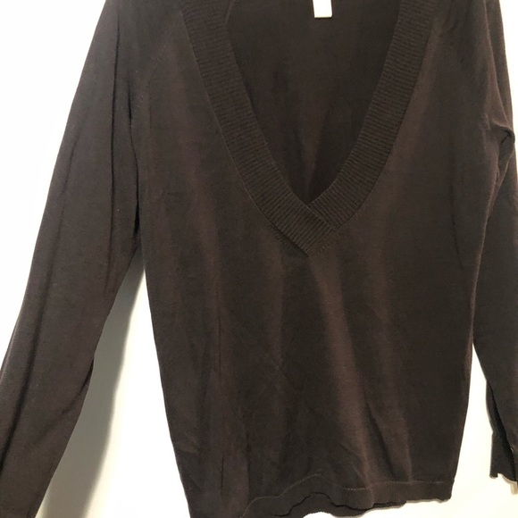 Ann Taylor Loft v neck black sweater size small - Picture 5 of 9